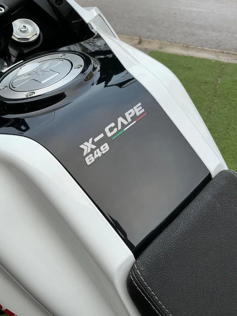 Moto Morini X-Cape 650 (2021 - 26) (15)