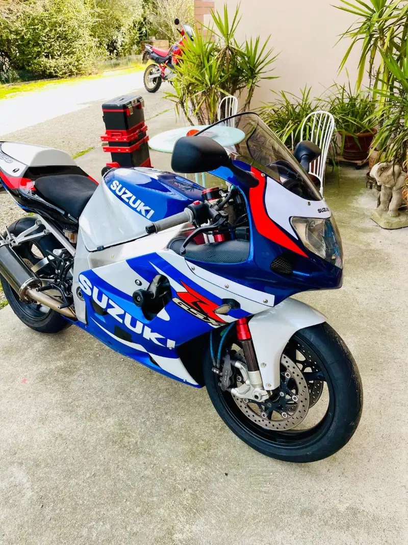 Suzuki GSX R 750 (1999 - 03) (3)