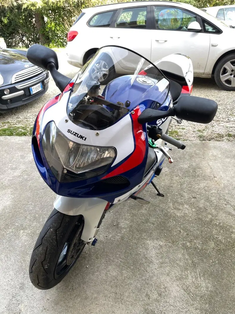 Suzuki GSX R 750 (1999 - 03) (7)