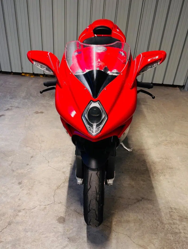 MV Agusta F4 1000 (2010 - 15) (2)