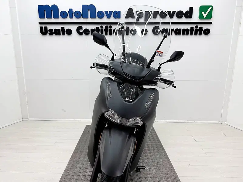Honda SH 350i GT (2025 - 26) (4)