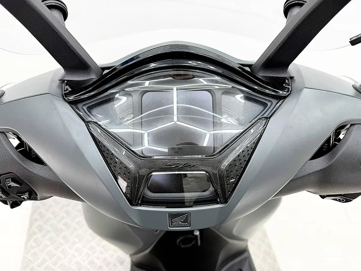 Honda SH 350i GT (2025 - 26) (15)