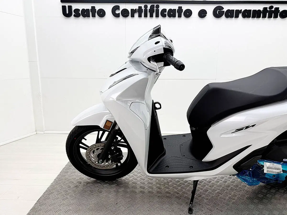 Honda SH 125 (2026) (10)