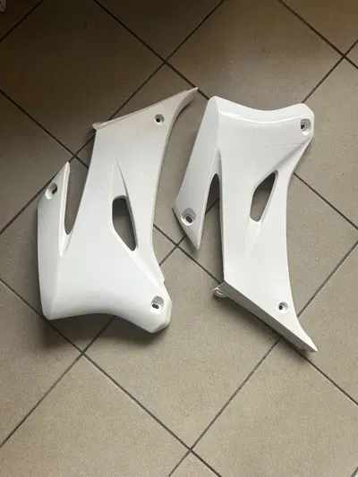 Plastiche radiatori per WRF 250-450 del 2007 Racetech