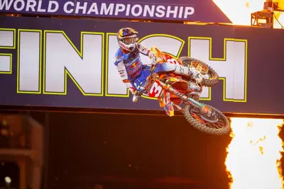DopoGP SX &amp; MX - SAN DIEGO: Tomac &egrave; davvero imbattibile? Problemi per Prado? In 250 domina Deegan. [VIDEO]