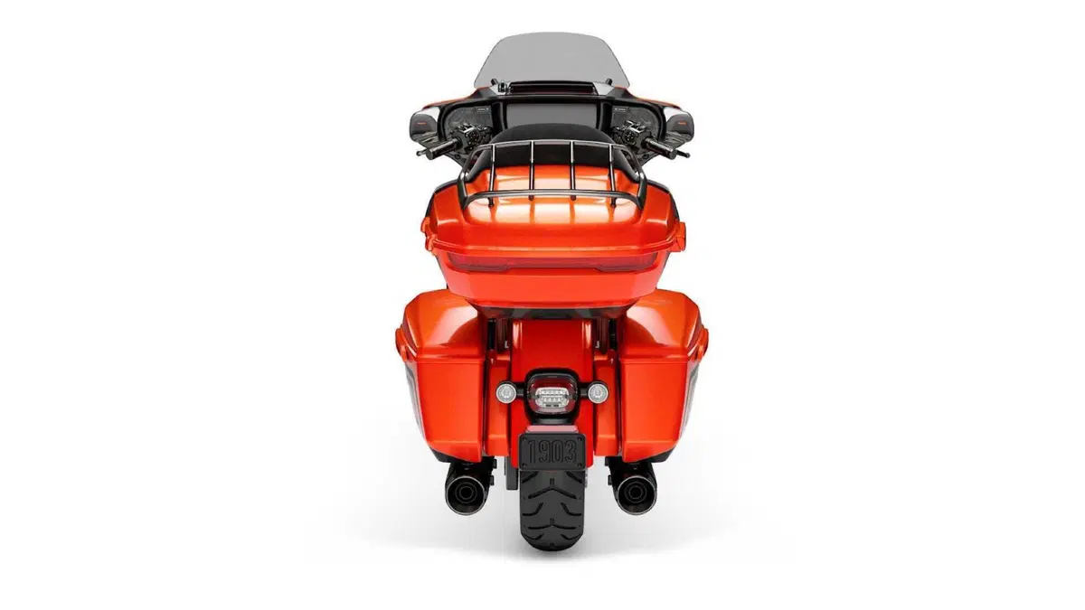 Harley-Davidson CVO - Custom Vehicle Operations CVO Street Glide Limited (2026) (6)