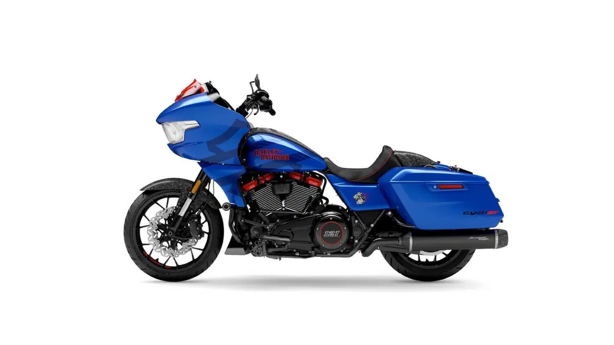 Harley-Davidson CVO - Custom Vehicle Operations CVO Road Glide ST (2026) (3)