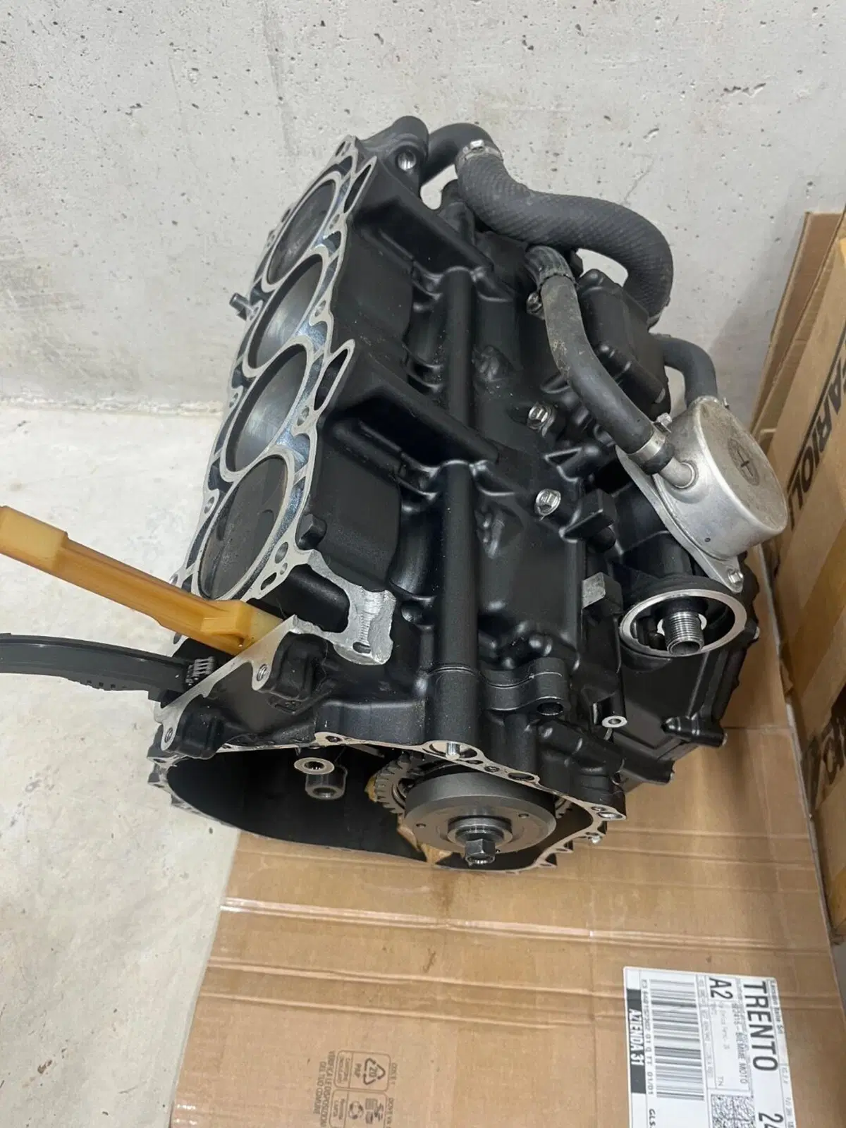 Motore honda cb 1000r black edition (2)