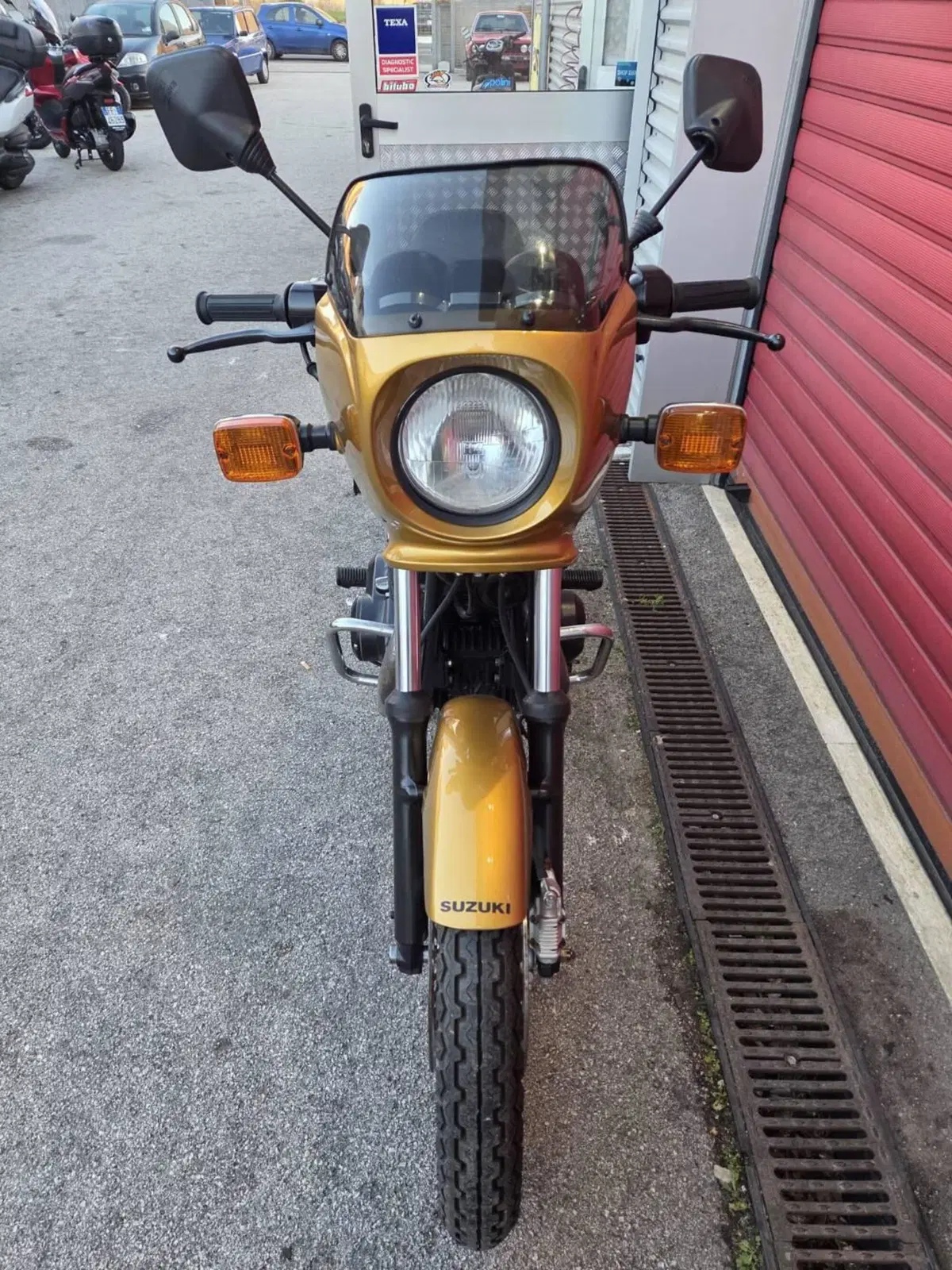 Suzuki GS450S (4)