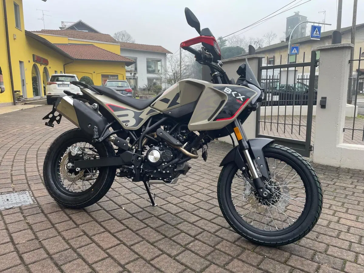 Benelli BKX 125 (2026)