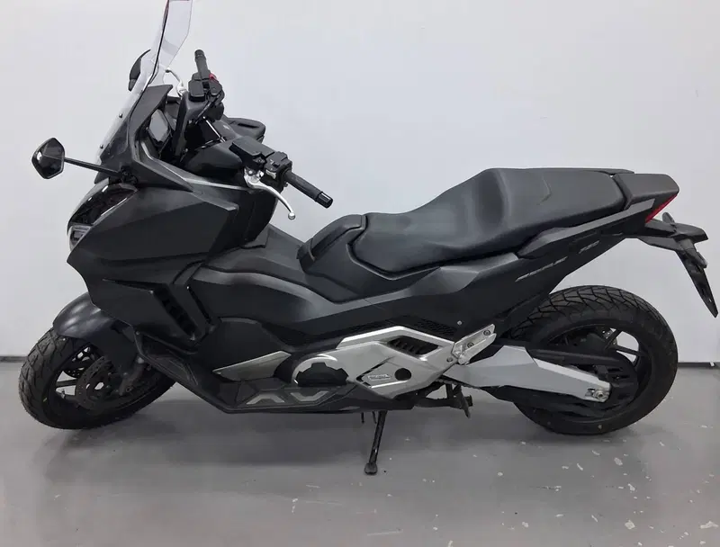 Honda Forza 750 DCT (2021 - 24) (3)