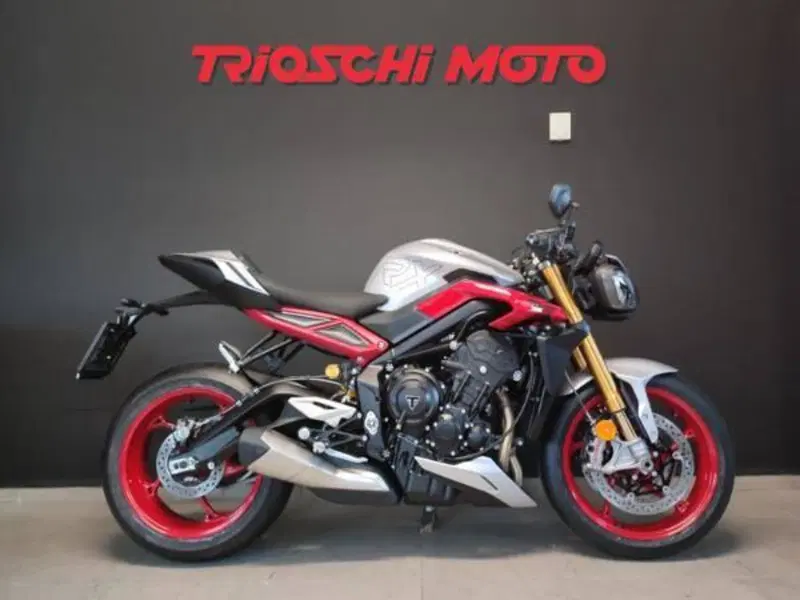 Triumph Street Triple 765 RX (2026)