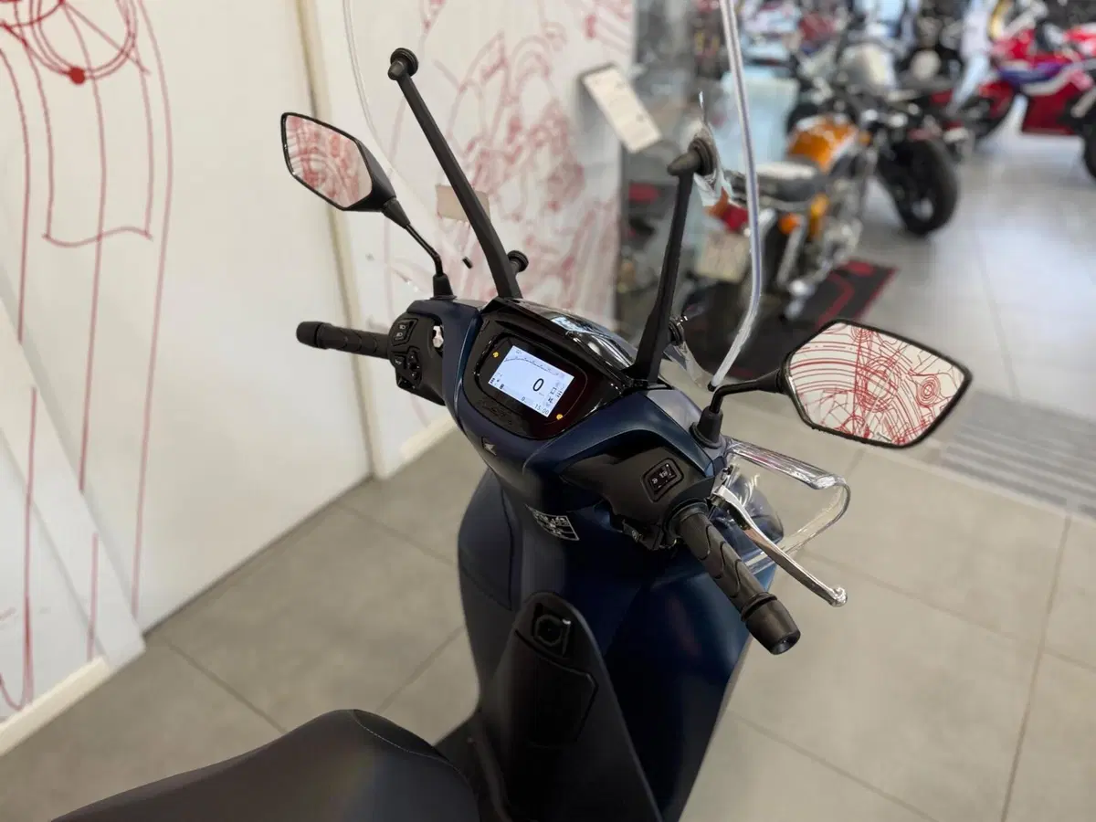 Honda SH 125 (2026) (7)