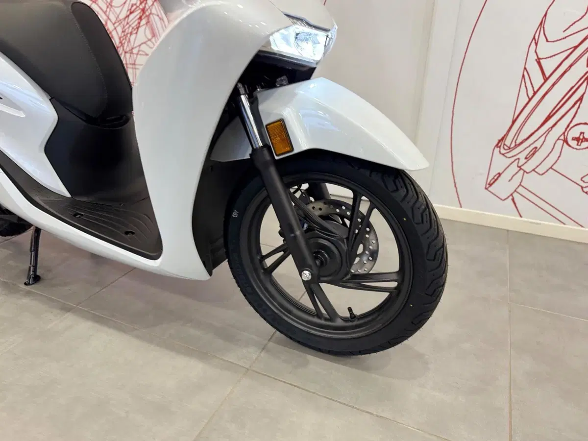 Honda SH 125 (2026) (9)