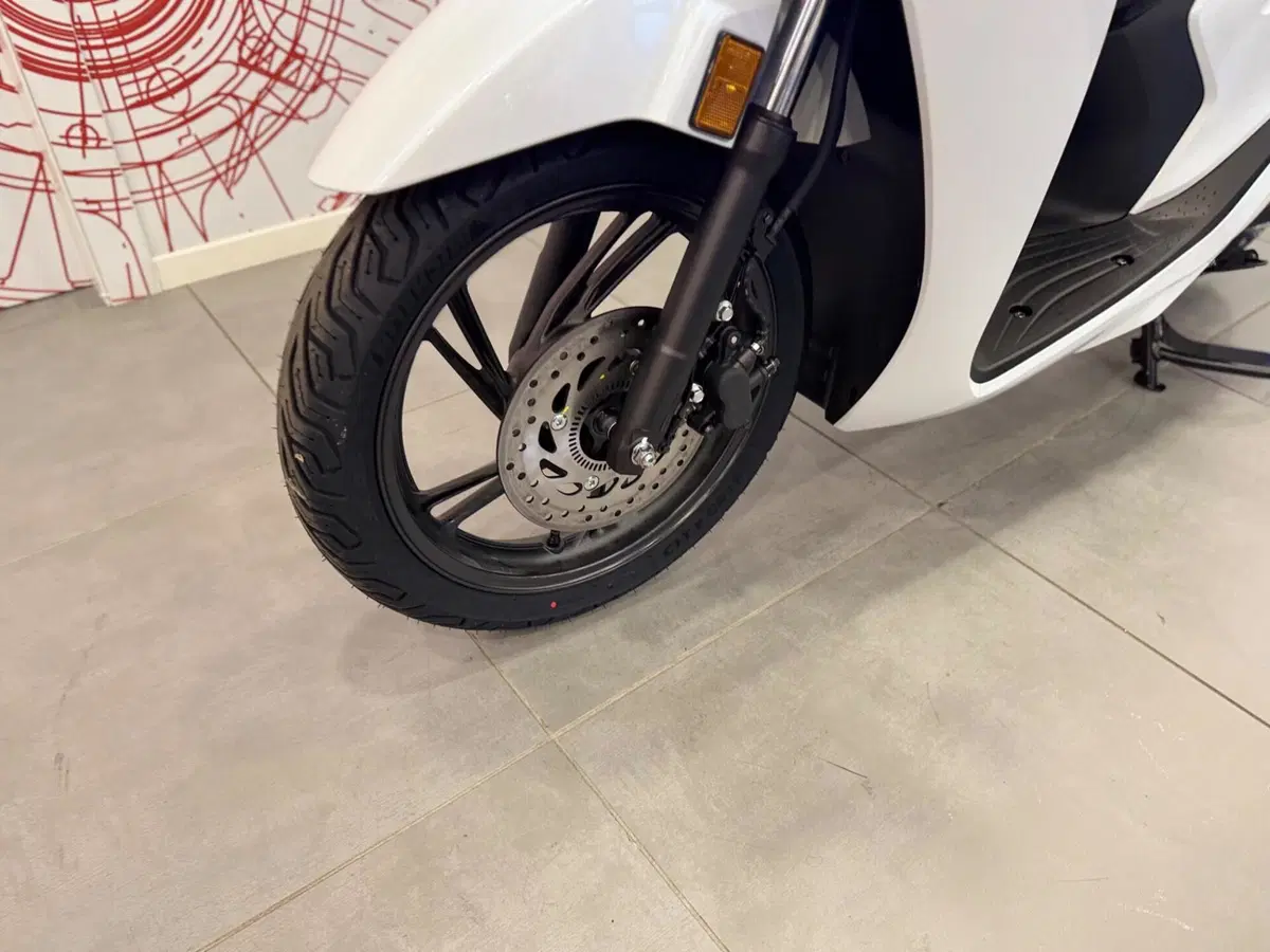 Honda SH 125 (2026) (13)