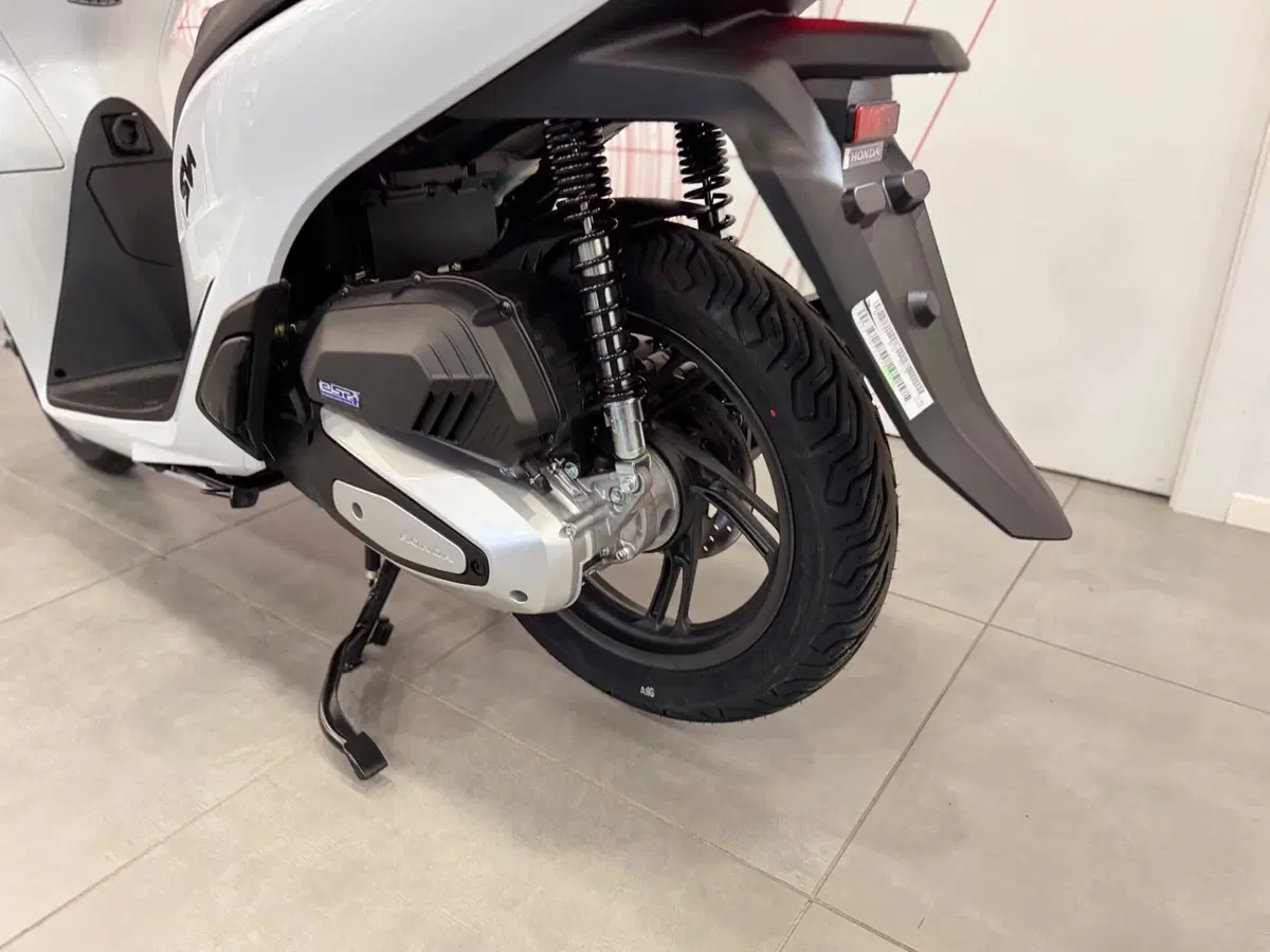 Honda SH 125 (2026) (15)
