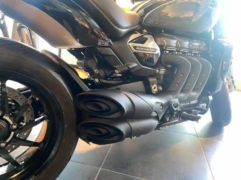 Triumph Rocket 3 Storm R (2024 - 26) (3)