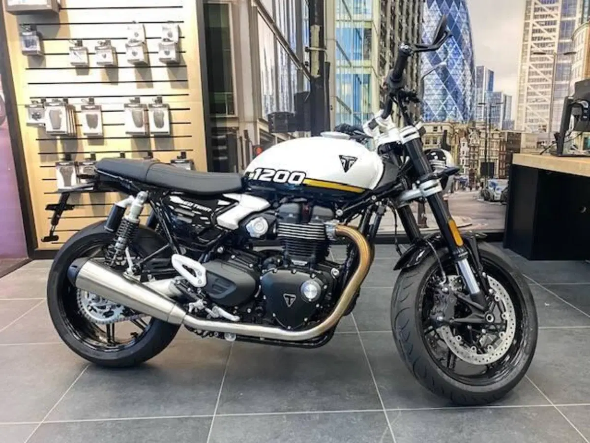Triumph Speed Twin 1200 (2025 - 26)
