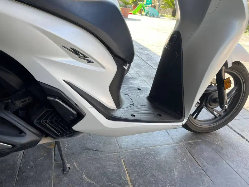 Honda SH 150i (2024 - 25) (5)