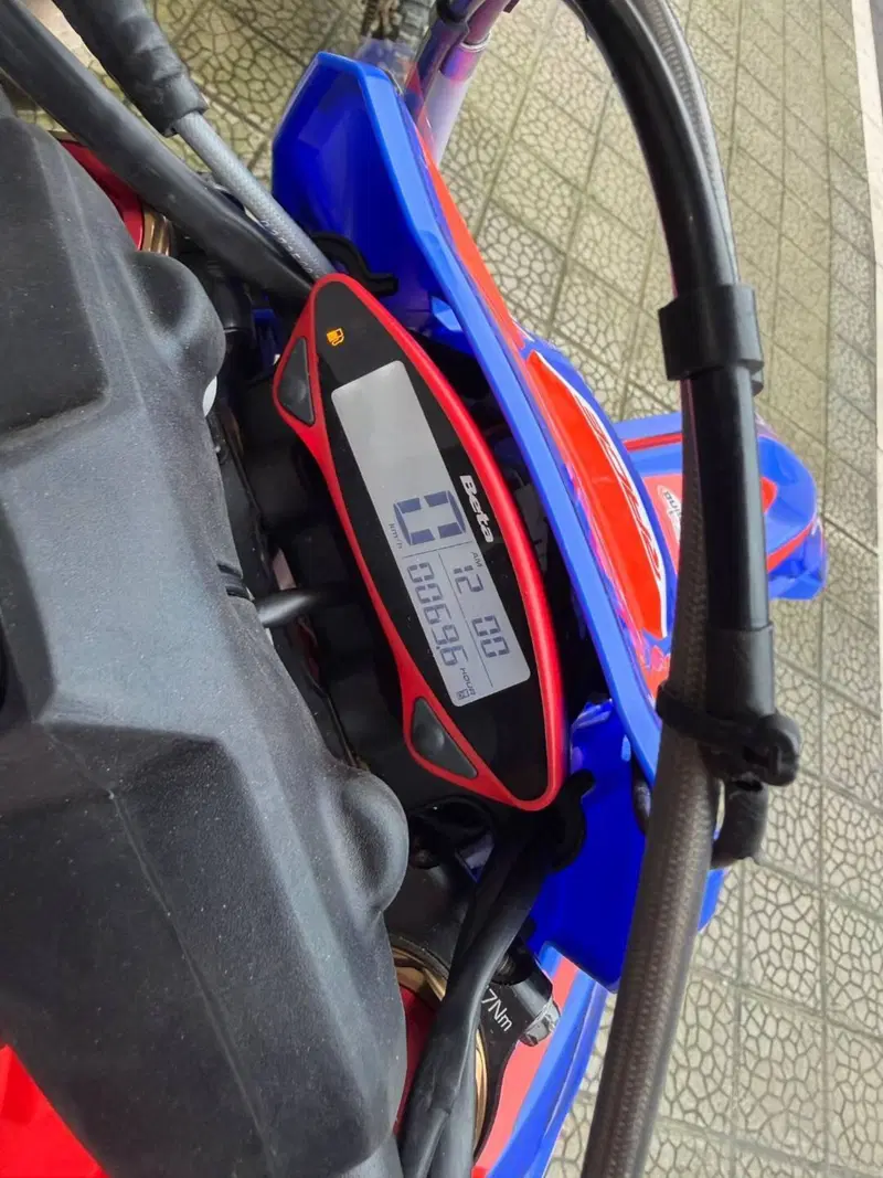 Betamotor RR 350 4T Enduro Race (2025) (6)