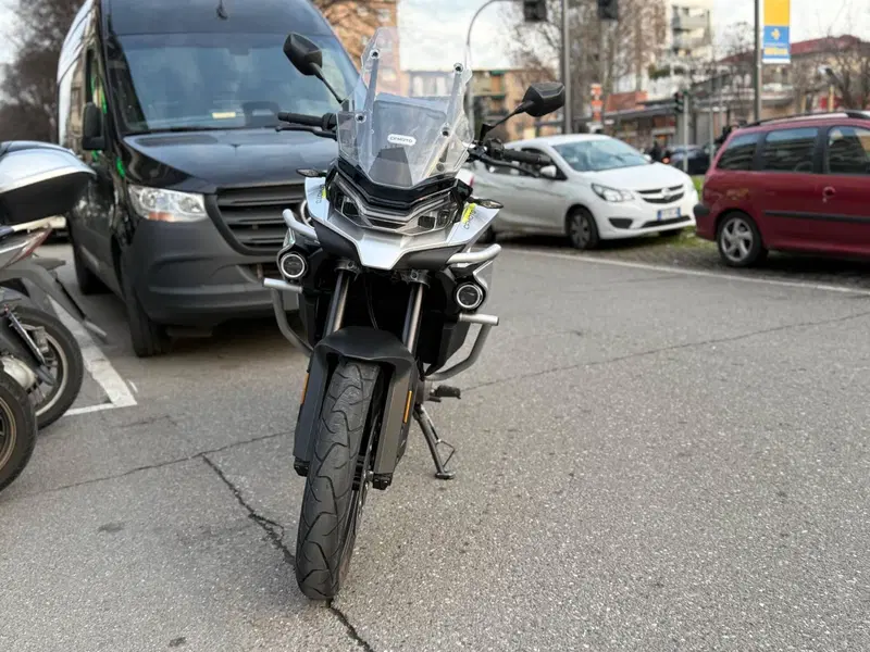 CFMOTO 800MT Sport (2022 - 26) (3)