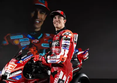 MotoGP 2026. Marc Marquez: “Sono vicino al rinnovo con Ducati. Gli altri? Entro la prima gara alcuni top rider avranno già firmato” [VIDEO]