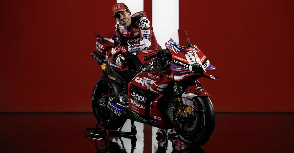 MotoGP 2026. Pecco Bagnaia: &ldquo;L'obiettivo &egrave; iniziare bene, poi penser&ograve; al rinnovo. Critiche? Il 90% erano superflue&rdquo; [VIDEO]