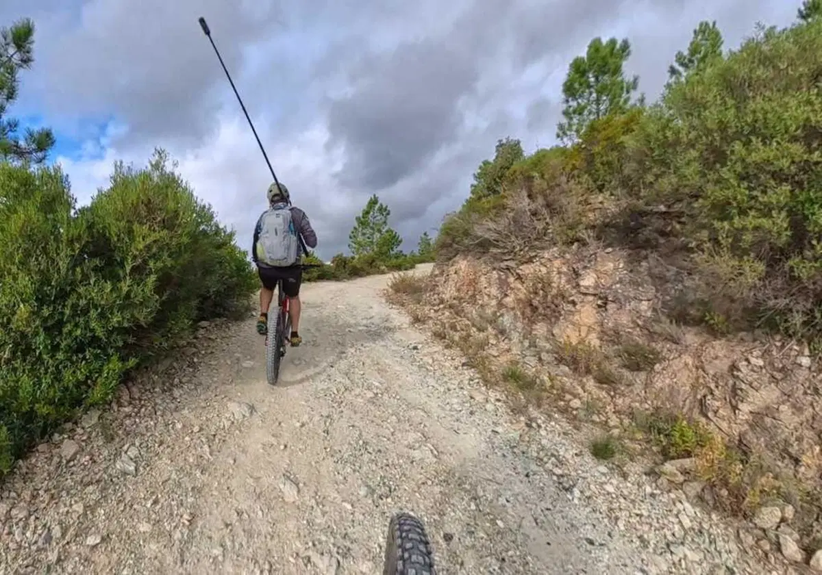 Da Varazze al Monte Grosso in e-bike: 600 metri di dislivello tra single track e panorami mozzafiato (16)