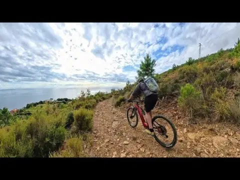 INSTA360X4 AIR in e-bike con MOXXO CYCLES - GUIDA VARAZZERS BOAT&BIKE