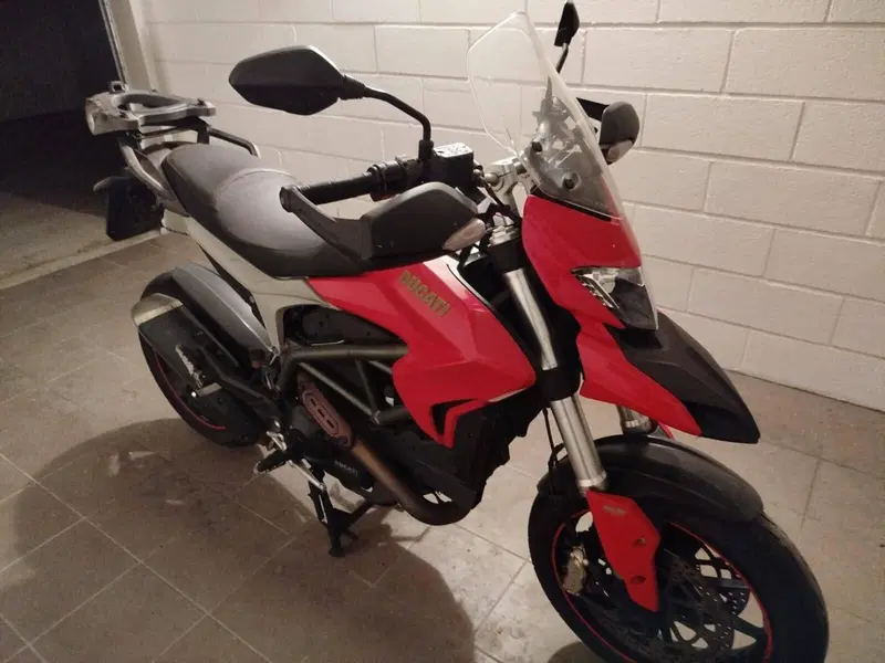 Ducati Hyperstrada 821 (2013 - 15)