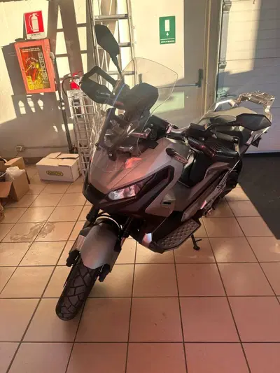 Honda X-ADV 750 (2018 - 20) usata