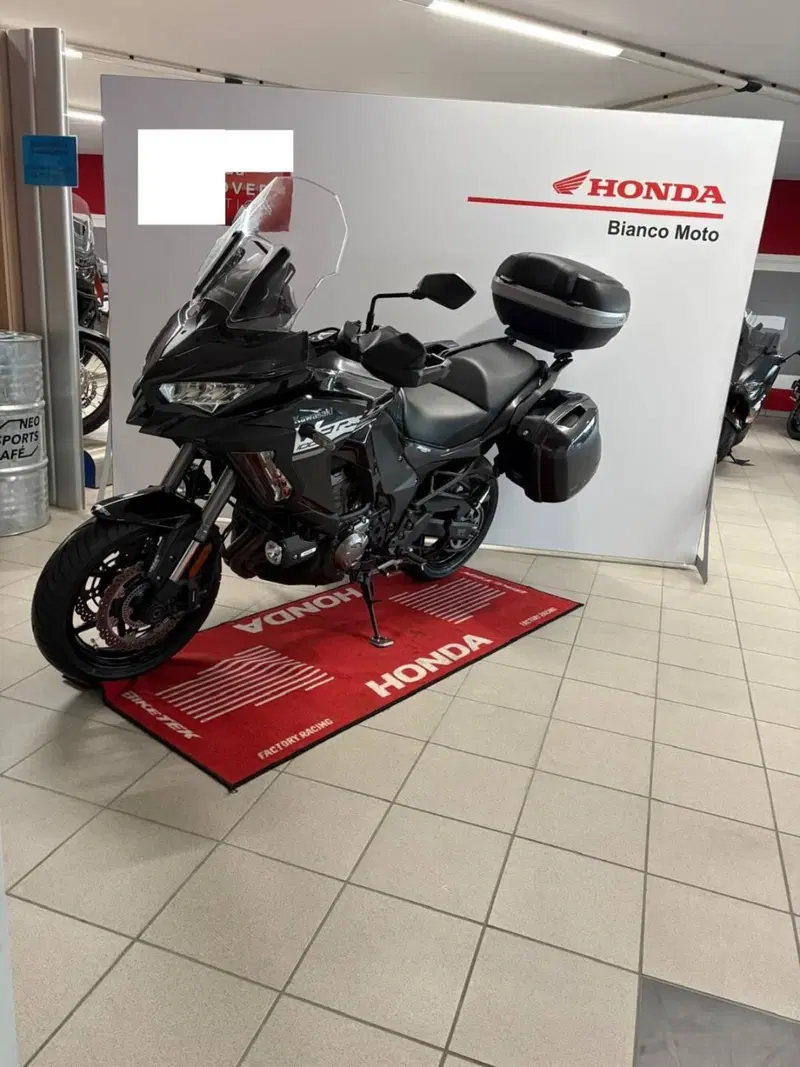 Kawasaki Versys 1000 SE Tourer Plus (2021)