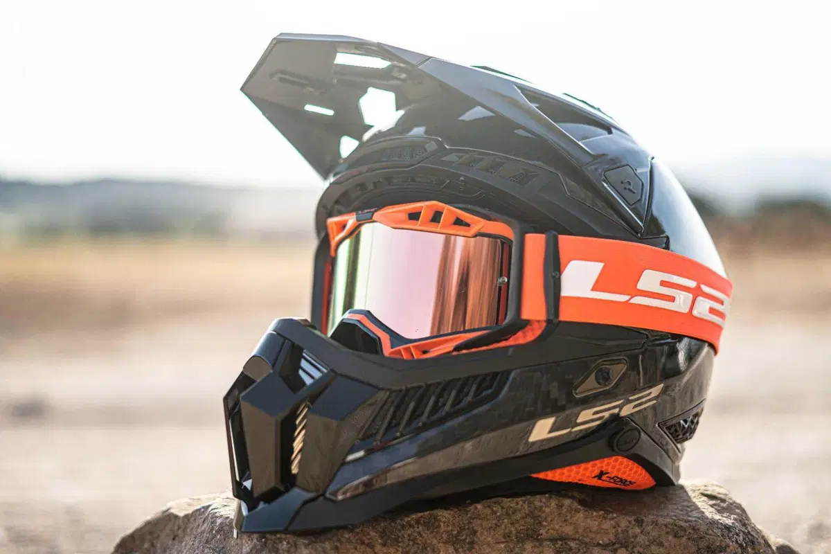 Dakar 2026, LS2 protagonista con l’X-Force e l’omologazione FIM2 (3)