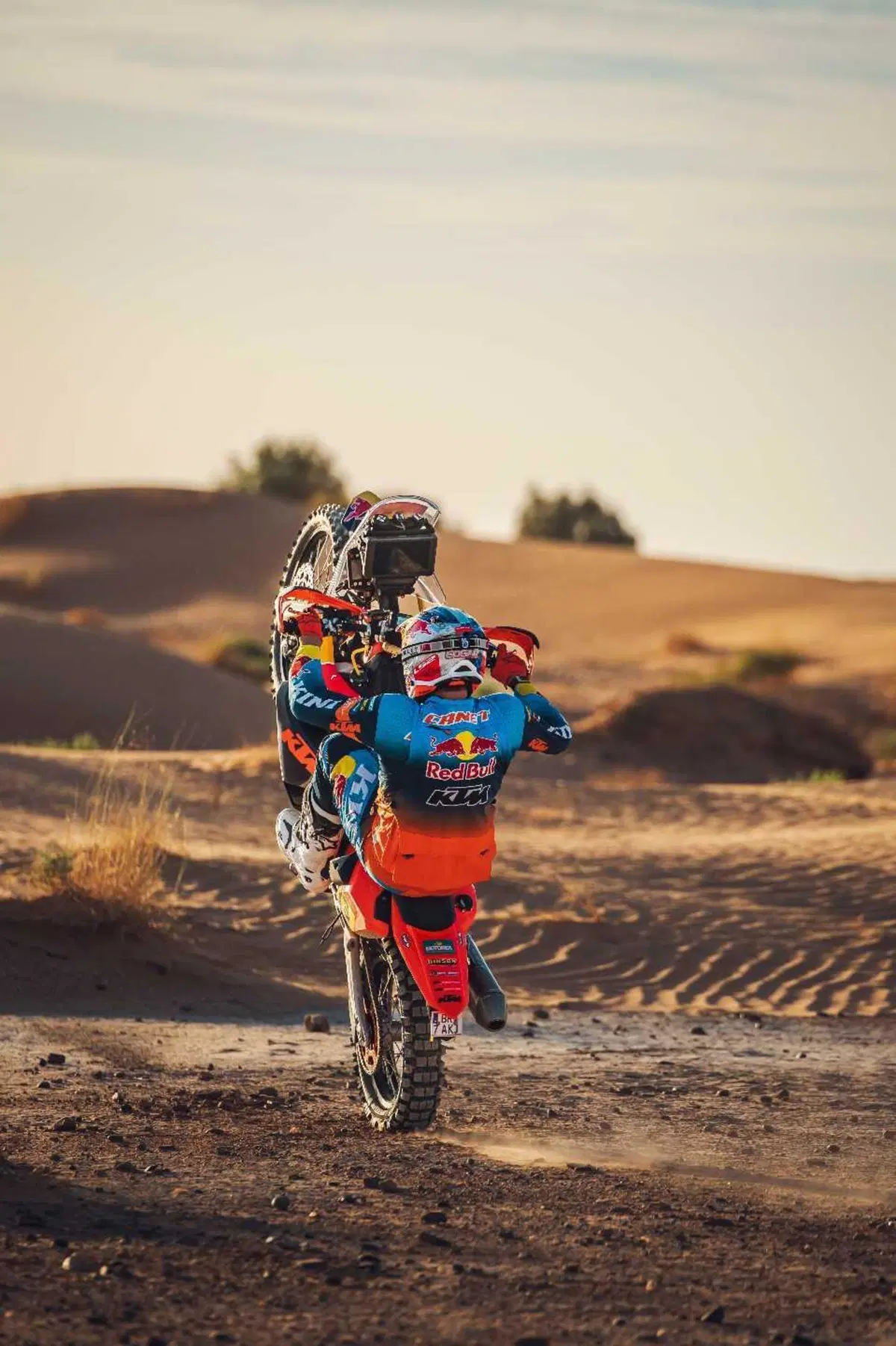 Dakar 2026, LS2 protagonista con l’X-Force e l’omologazione FIM2 (10)