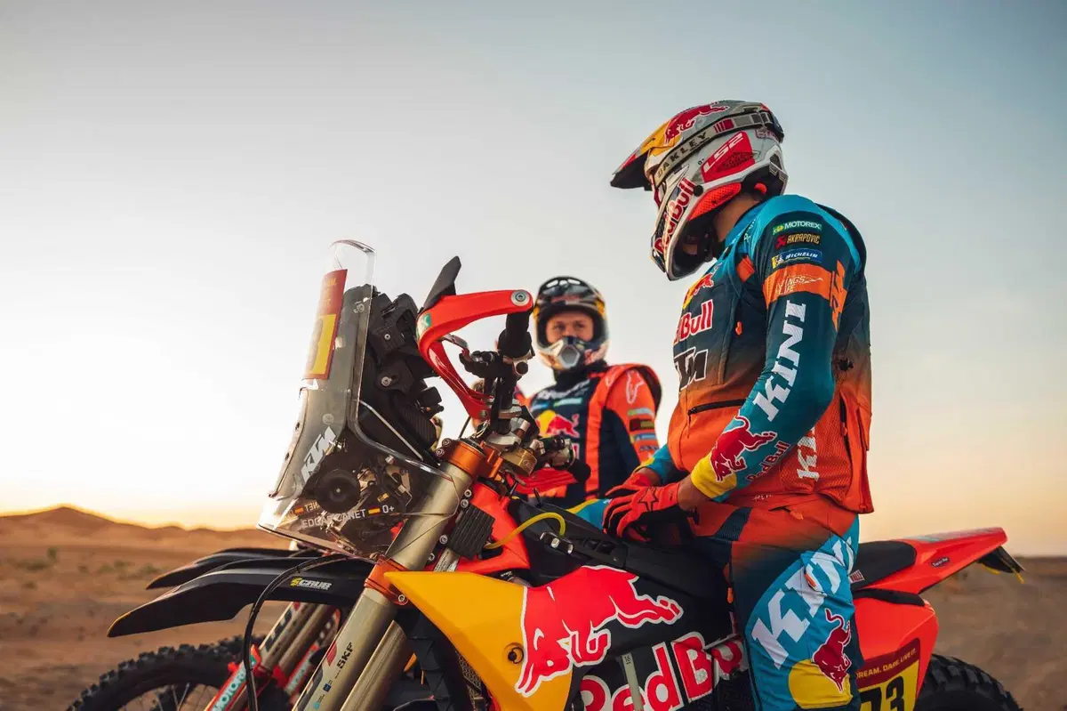Dakar 2026, LS2 protagonista con l’X-Force e l’omologazione FIM2 (11)