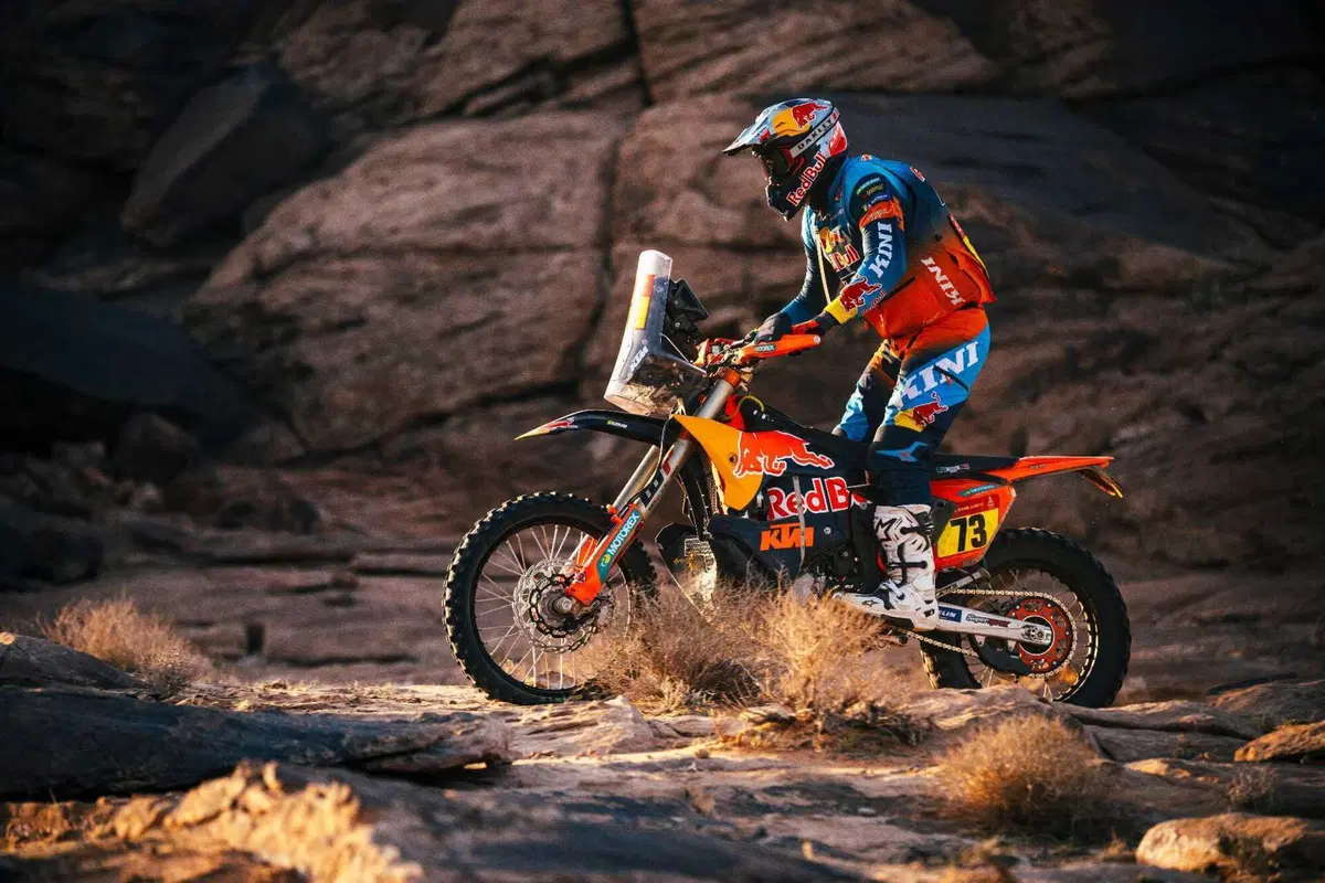 Dakar 2026, LS2 protagonista con l’X-Force e l’omologazione FIM2 (17)