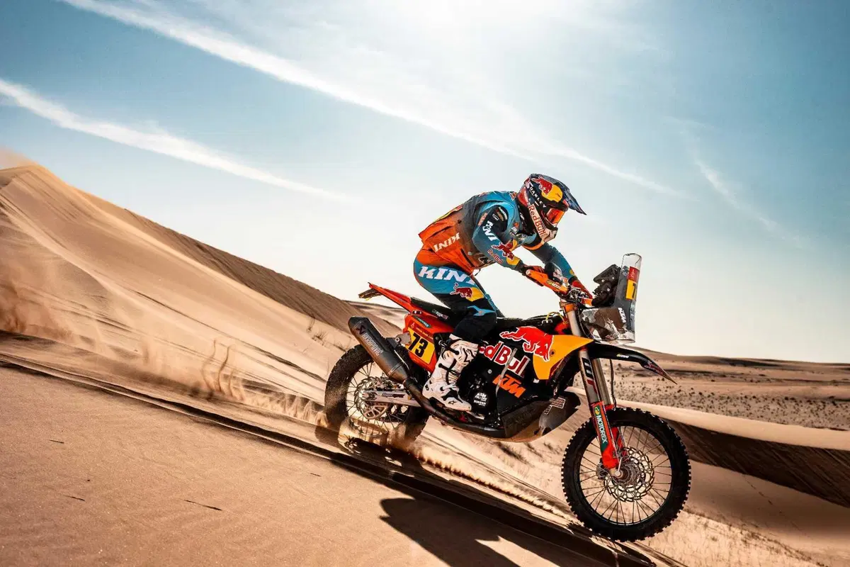 Dakar 2026, LS2 protagonista con l’X-Force e l’omologazione FIM2 (18)