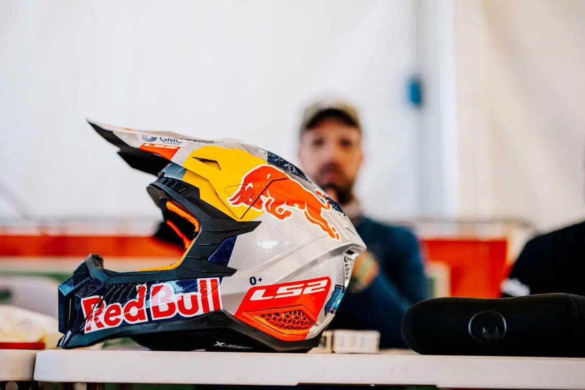 Dakar 2026, LS2 protagonista con l’X-Force e l’omologazione FIM2 (21)