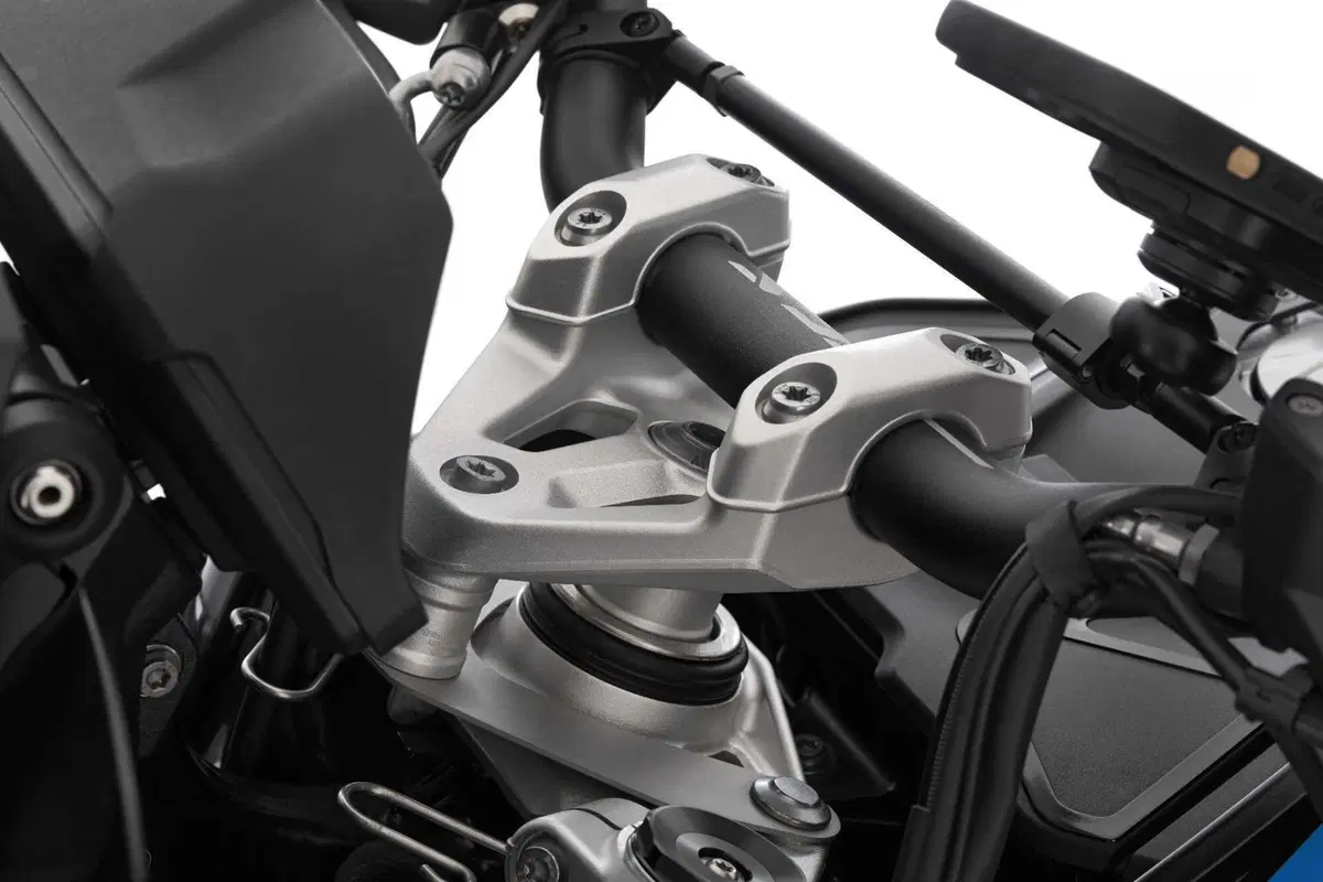 Wunderlich presenta i rialzi manubrio ERGO per BMW (4)