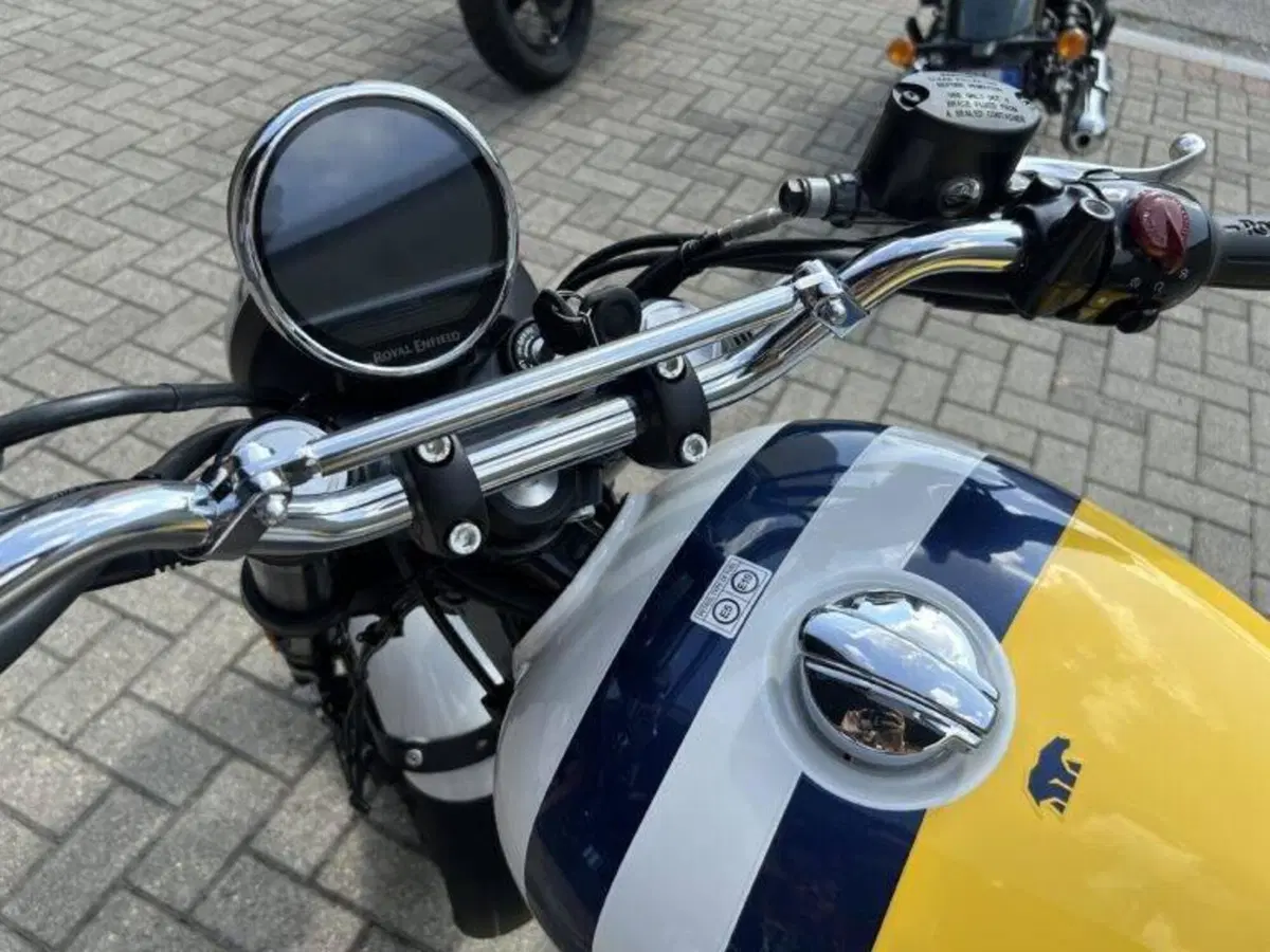 Royal Enfield Bear 650 (2025 - 26) (8)