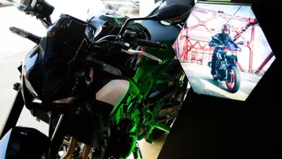 MOTOR WITCH