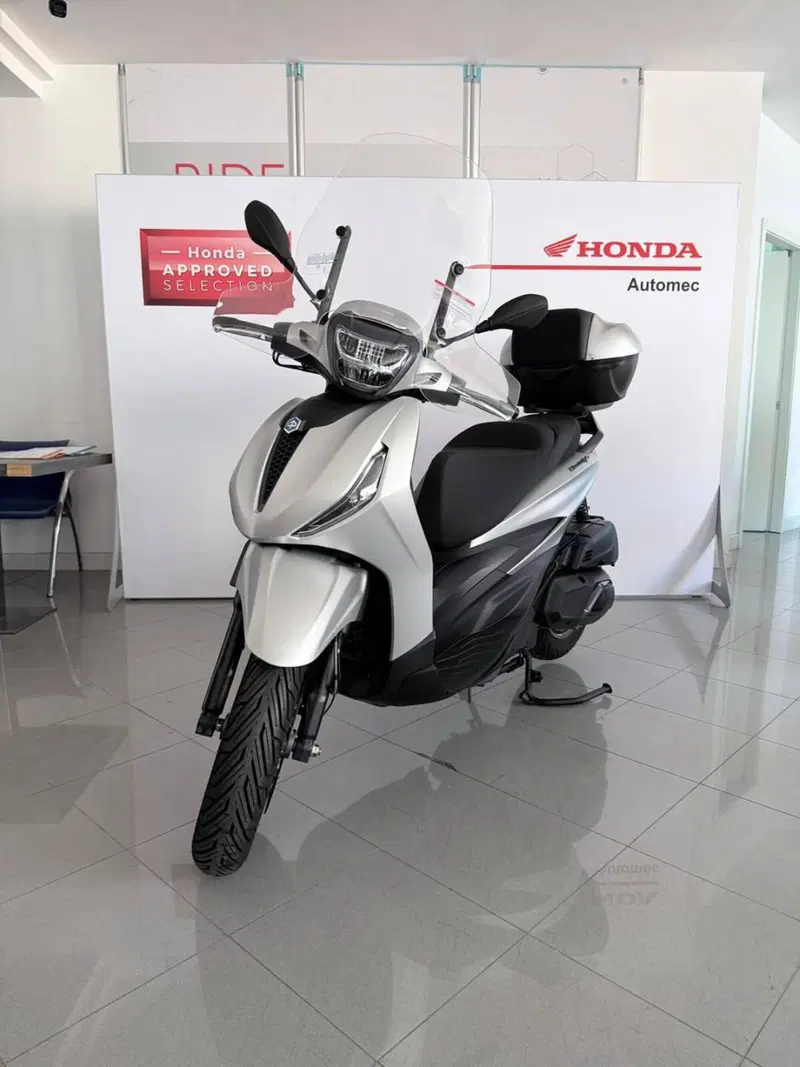 Piaggio Beverly 400 S ABS-ASR (2021 - 24) (9)
