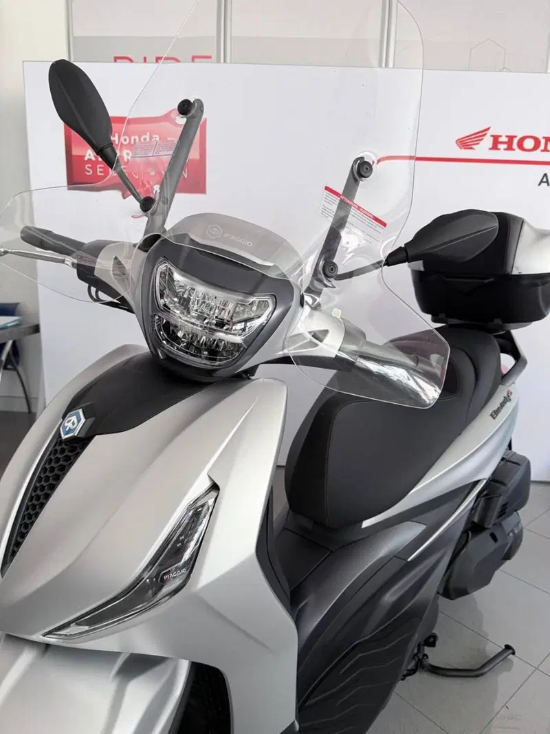 Piaggio Beverly 400 S ABS-ASR (2021 - 24) (3)
