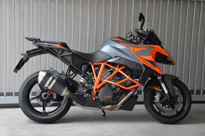 KTM 1290 Super Duke GT (2022 - 25) usata