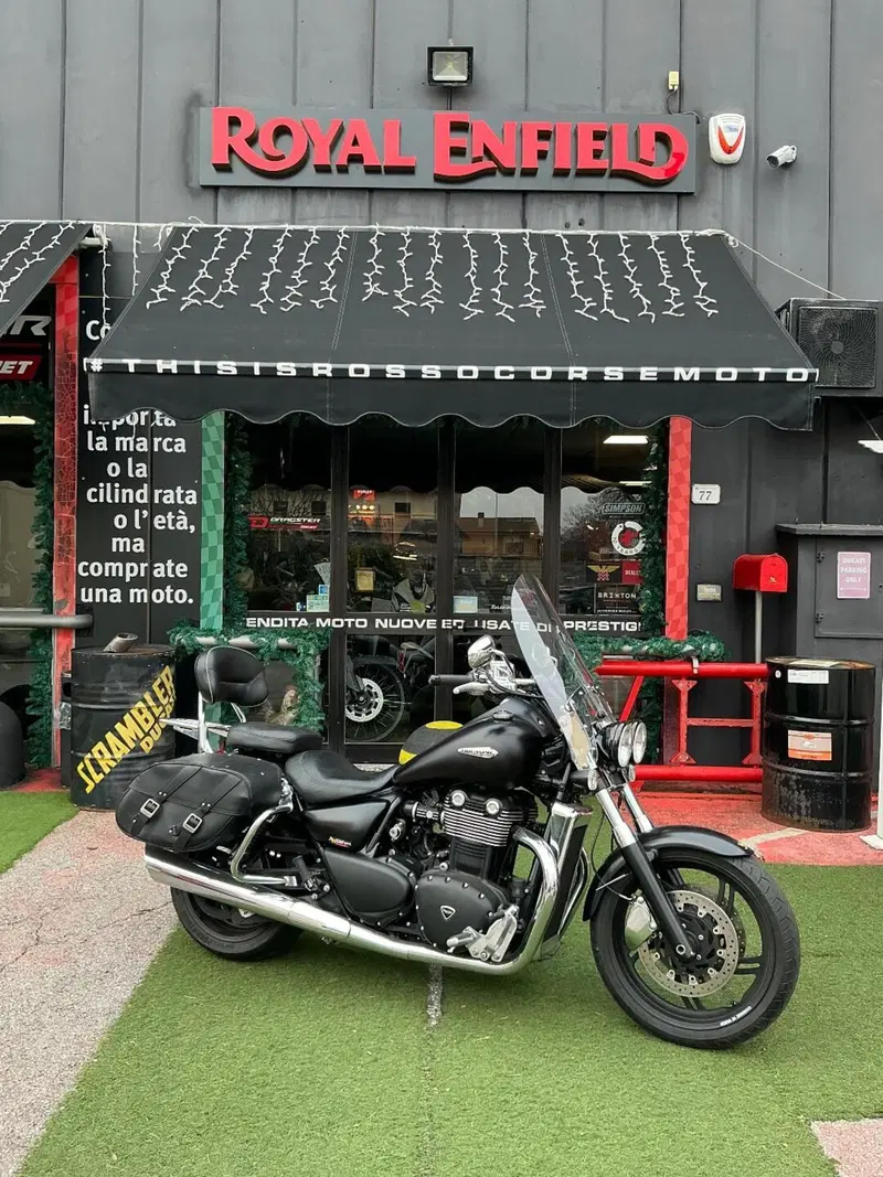 Triumph Thunderbird Storm 1700 (2010 - 16)