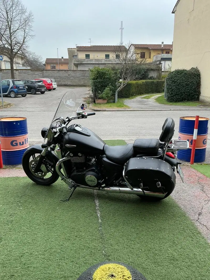 Triumph Thunderbird Storm 1700 (2010 - 16) (4)