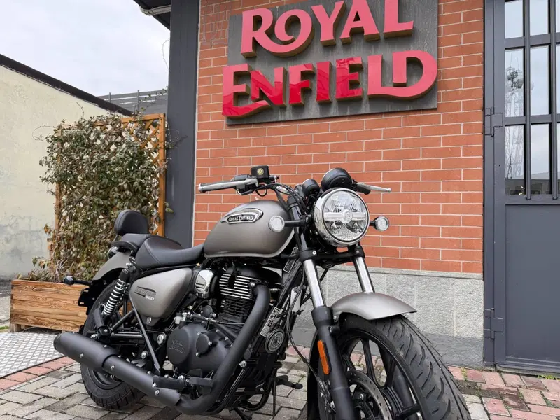 Royal Enfield Meteor 350 (2021 - 26) (3)