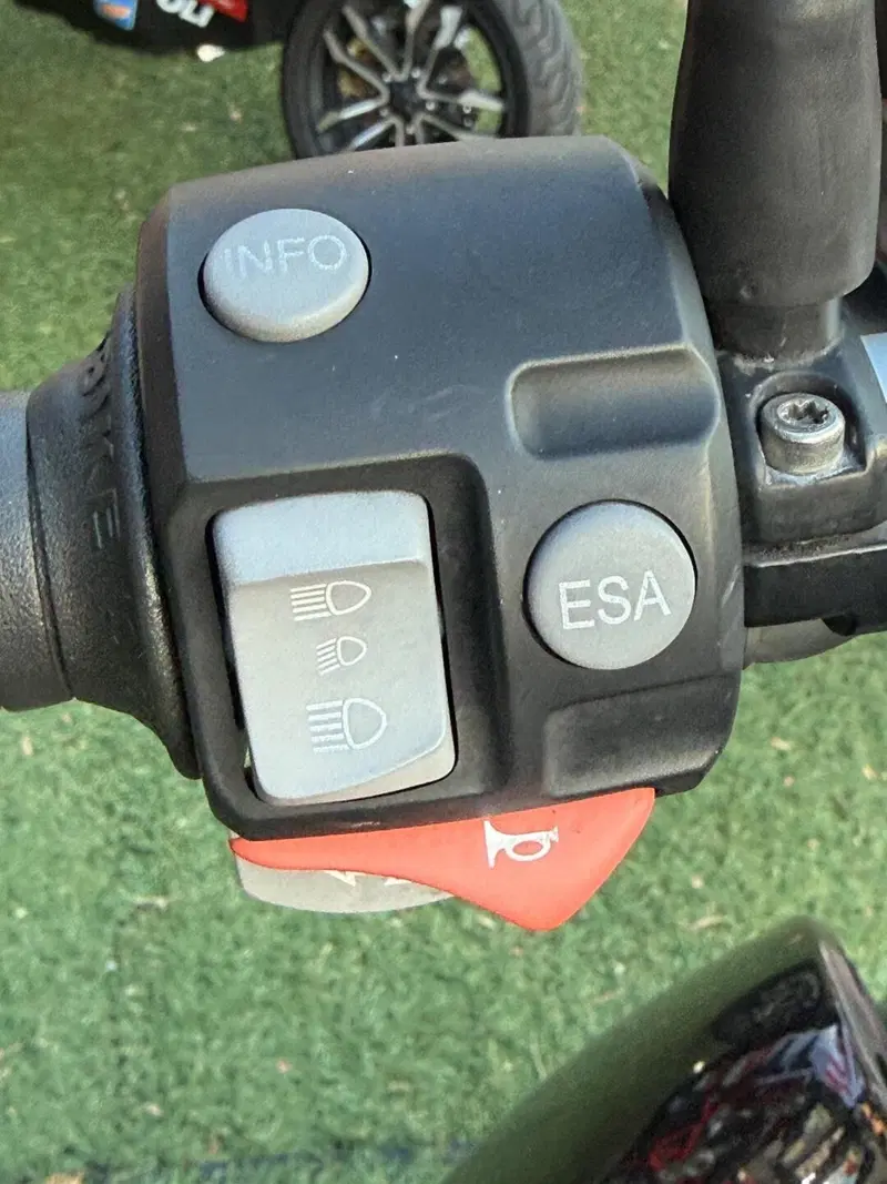 Bmw R 1200 R (2006 - 11) (14)