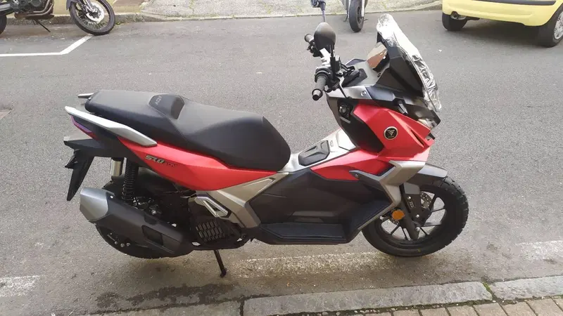 Voge Sfida SR1 ADV (2023 - 26) (2)