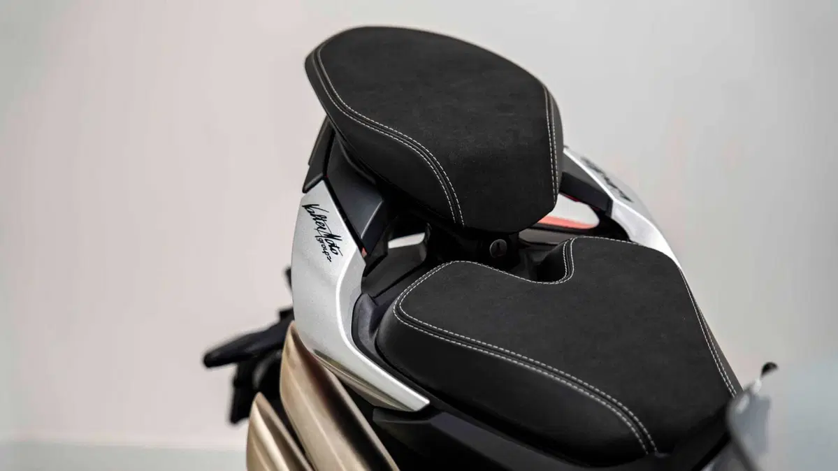 MV Agusta Brutale 1000 RS (2022 - 26) (10)